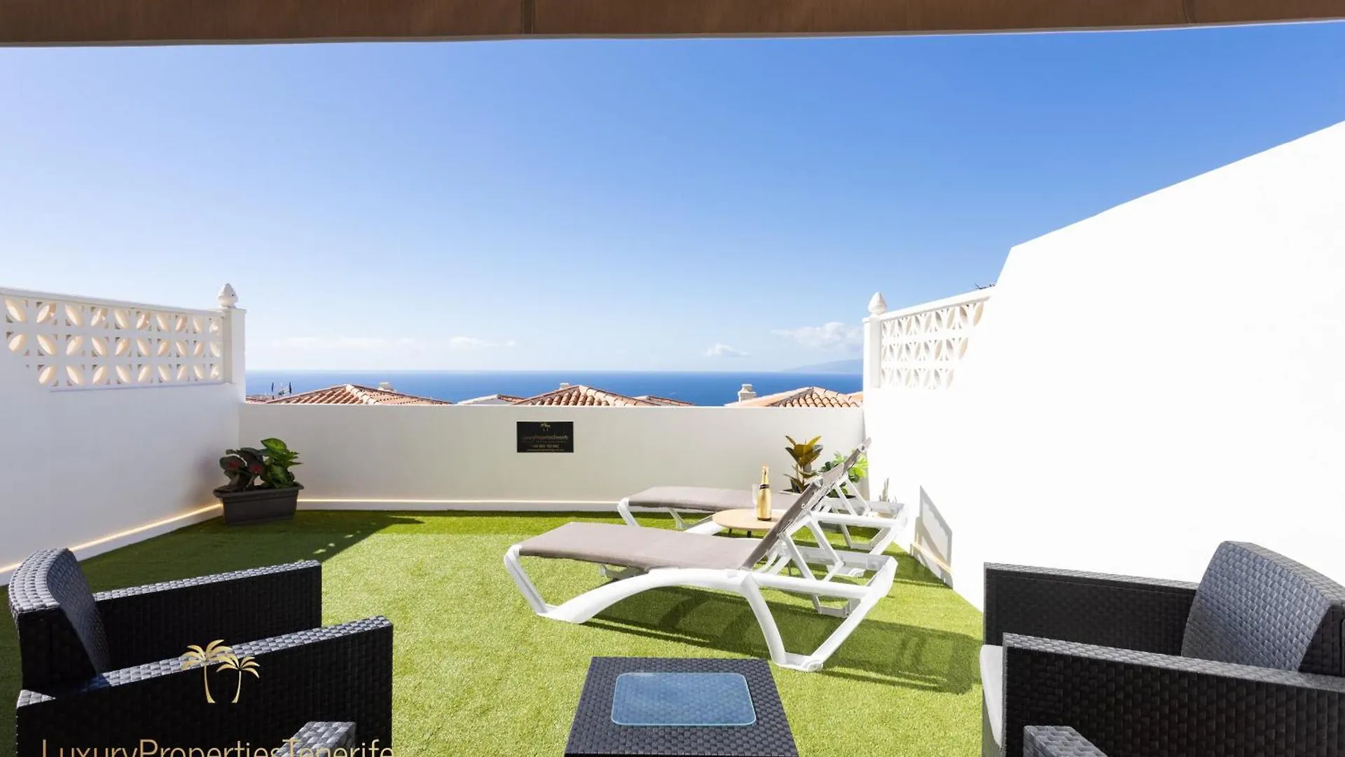 Chalet Yulian Costa Adeje  0*, Costa Adeje (Tenerife) Spain