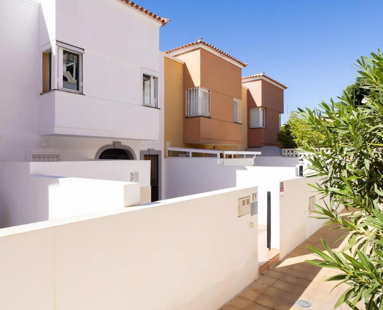 Chalet Yulian Costa Adeje  0*, Costa Adeje (Tenerife) Spain